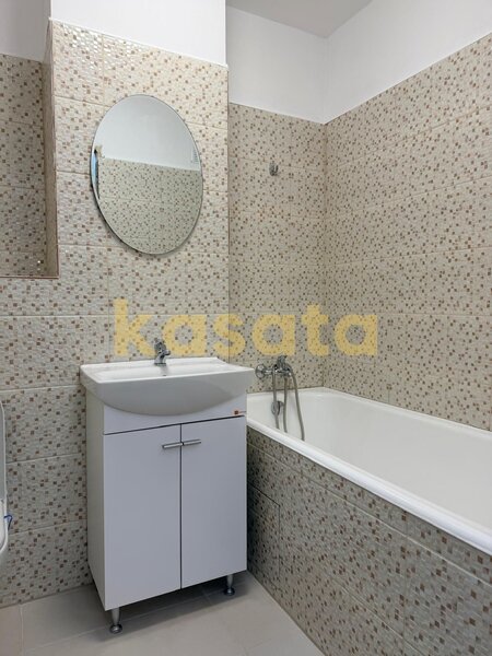 Gorjului, Metrou, apartament 3 camere, etaj intermediar.