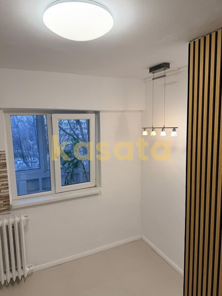 Gorjului, Metrou, apartament 3 camere, etaj intermediar.
